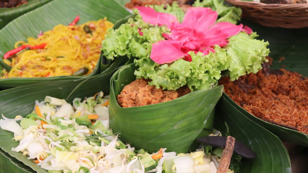 7 Makanan Tradisional yang Ternyata Sehat untuk Diet